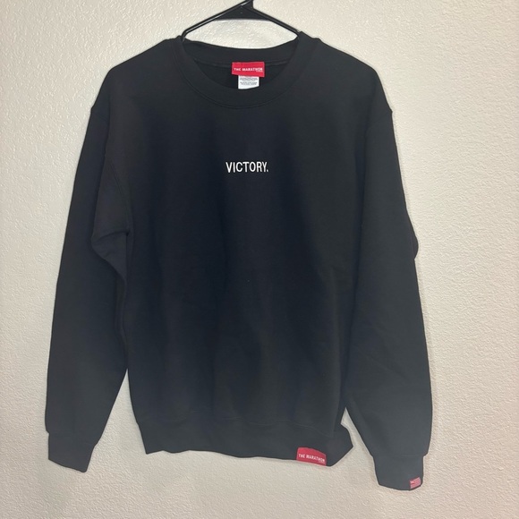 The Marathon Clothing Black Crewneck Sweater - Picture 1 of 4